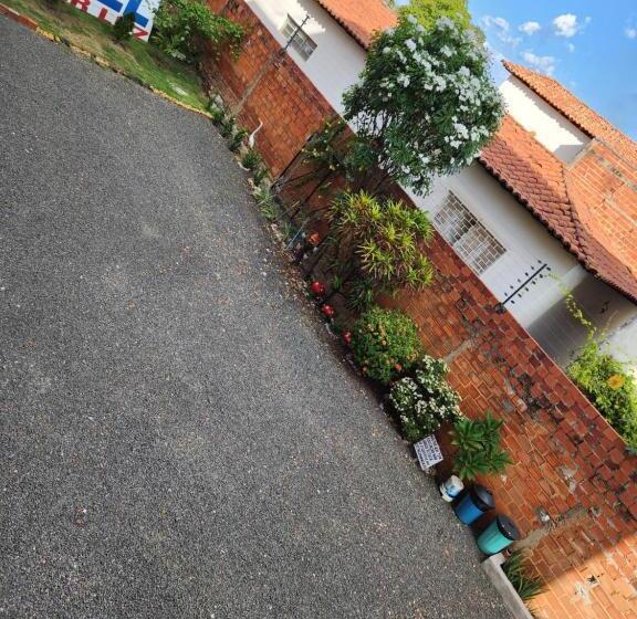 پانسیون Condomínio Center Luz