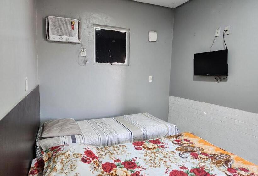 پانسیون Condomínio Center Luz