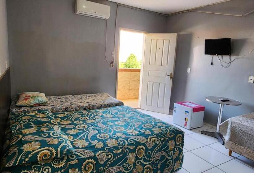 پانسیون Condomínio Center Luz