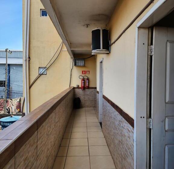 پانسیون Condomínio Center Luz