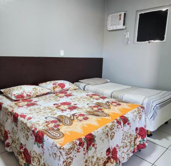 پانسیون Condomínio Center Luz