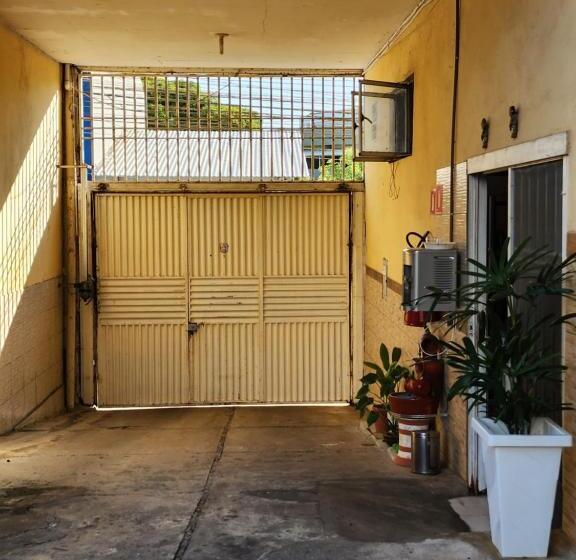 پانسیون Condomínio Center Luz