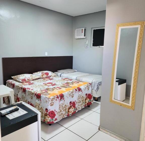 پانسیون Condomínio Center Luz