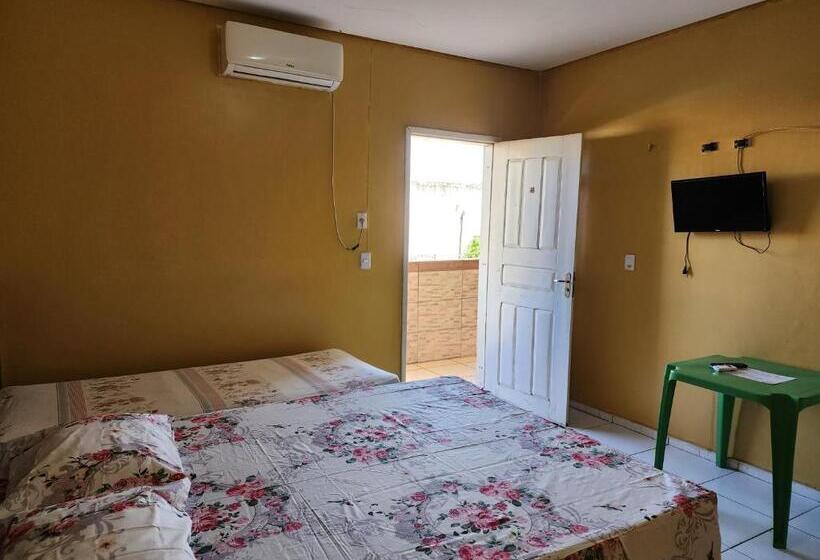 پانسیون Condomínio Center Luz