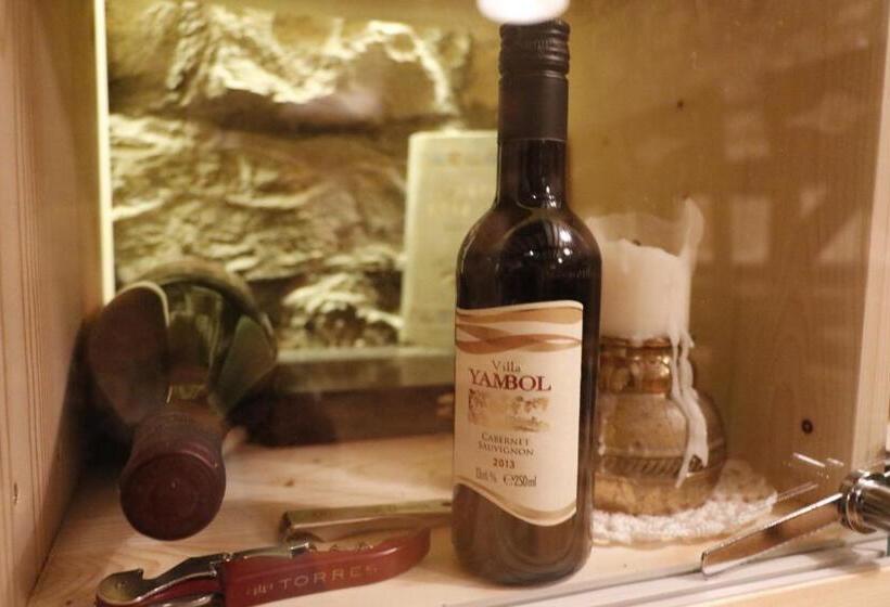 ペンション Guest House Epochs Since 1871