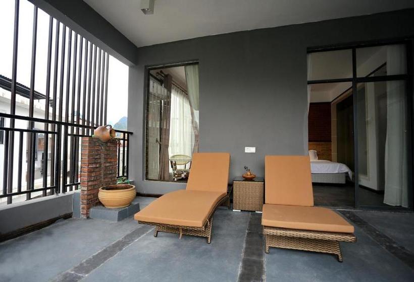 פנסיון Pier Encounter Inn