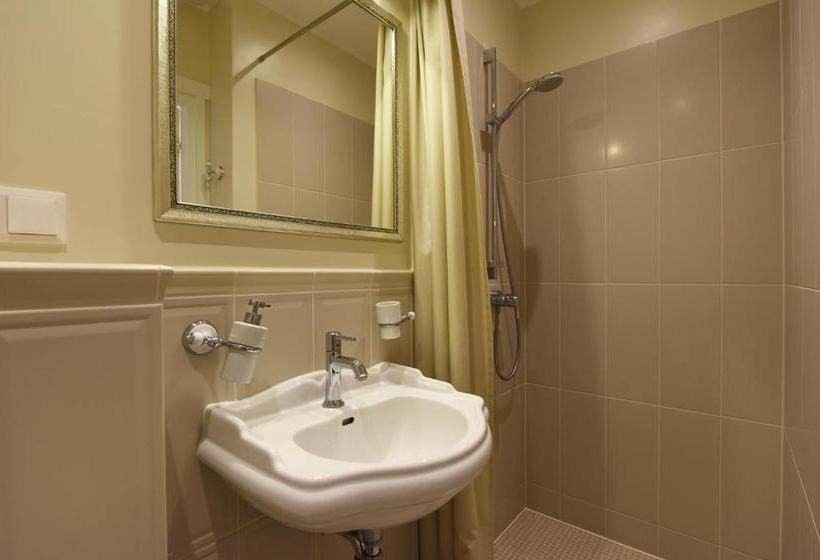 پانسیون Vila Klasika