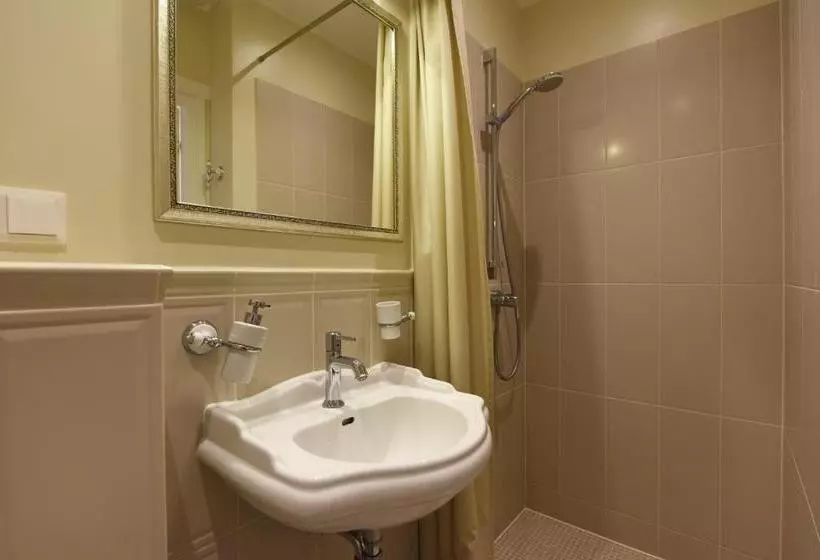 پانسیون Vila Klasika