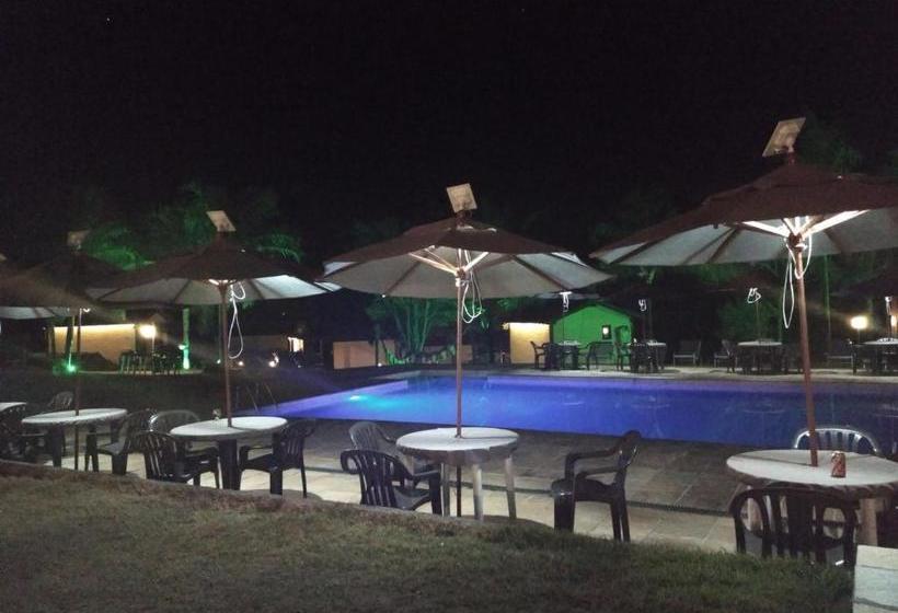 بنسيون Village Da Serra