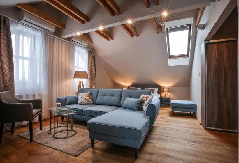 Hardy   Cognac & Pension