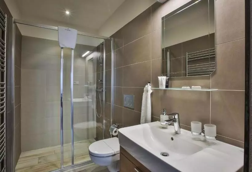 Hardy   Cognac & Pension