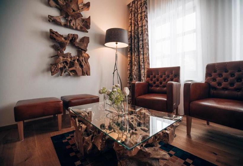 Hardy   Cognac & Pension