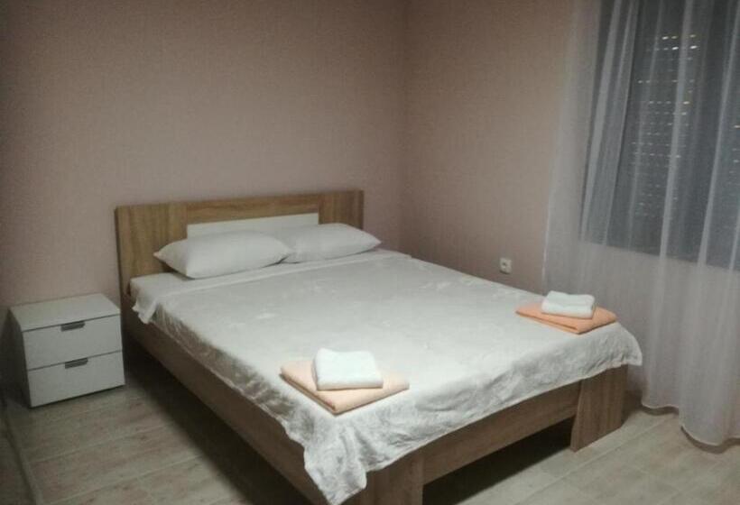 پانسیون Apartment Dedine Golubac