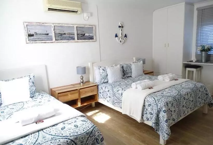 Majatalo Big Skies Guesthouse