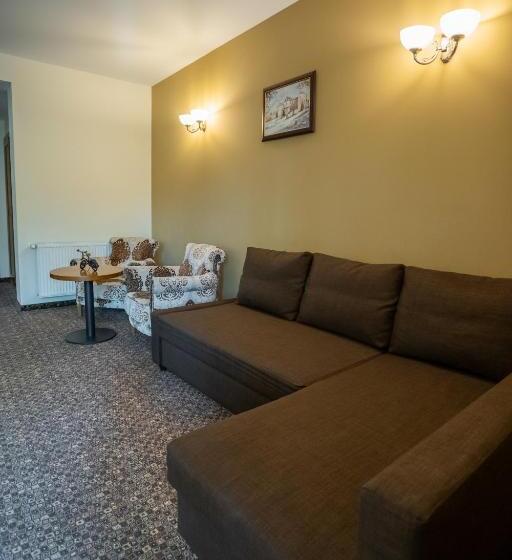 بنسيون Opus Villa