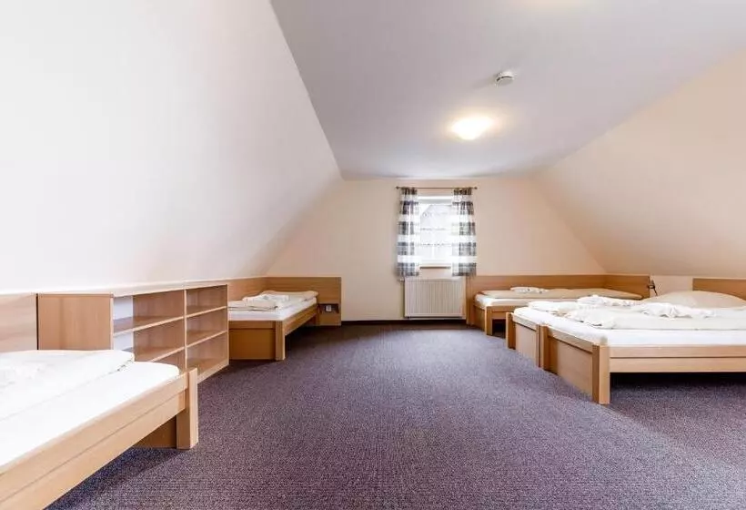 Majatalo Penzion A Apartmány Daro