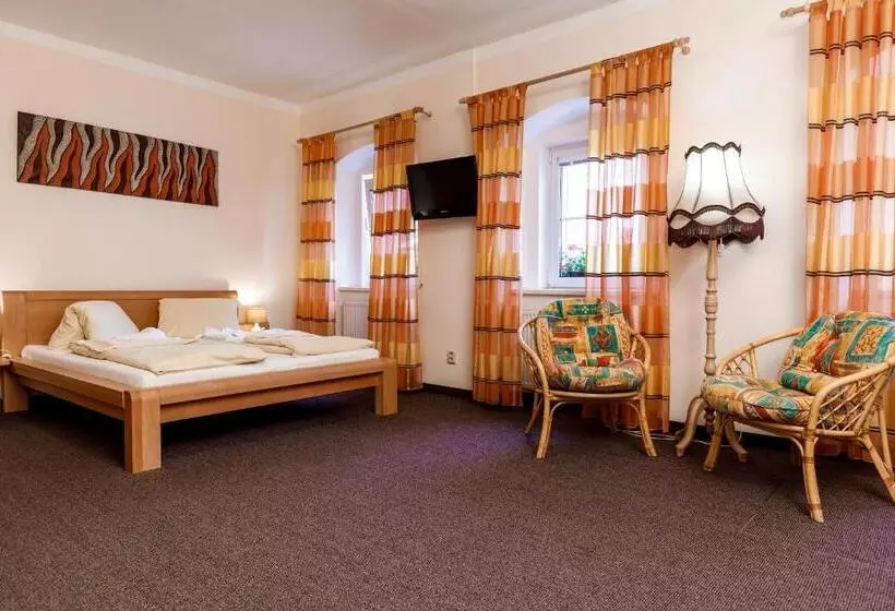 Majatalo Penzion A Apartmány Daro