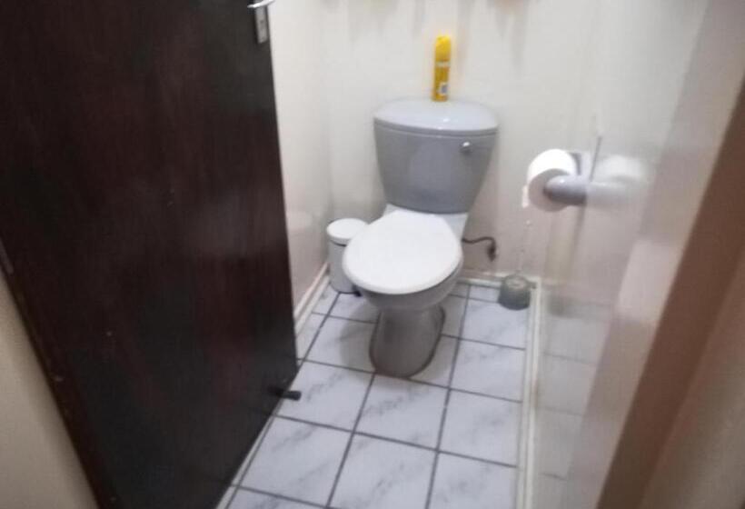 Pension Pilot Inn Accommodation