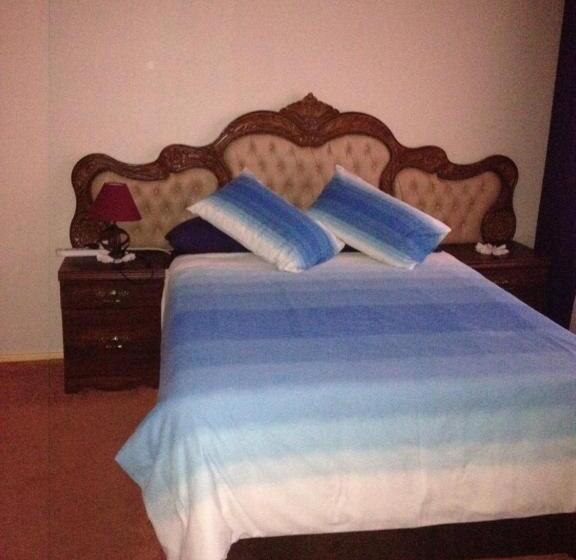 Pension Pilot Inn Accommodation