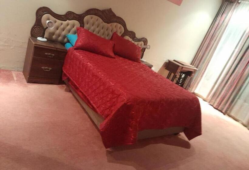 Pension Pilot Inn Accommodation