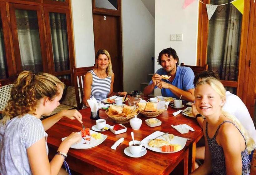 膳宿费 Sanctuary Cove Guest House