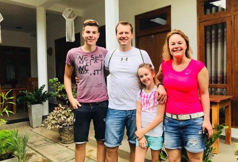 膳宿费 Sanctuary Cove Guest House