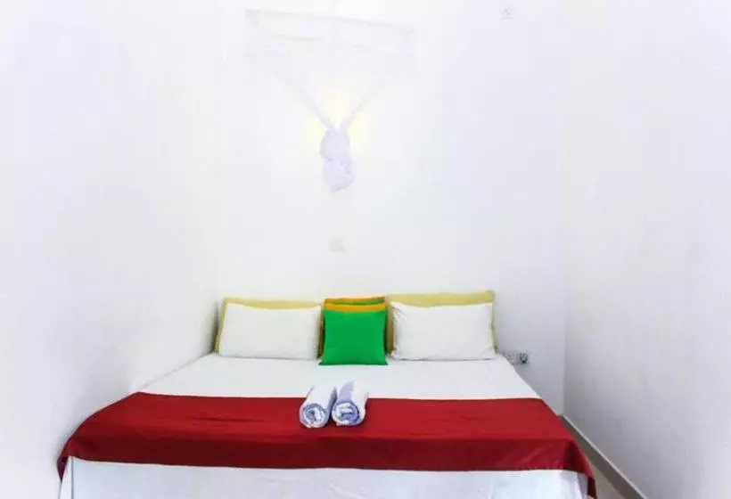 Majatalo Sanctuary Cove Guest House