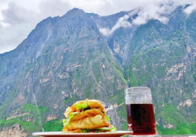 Pension Tibet Guesthouse 虎跳峡卓玛客栈