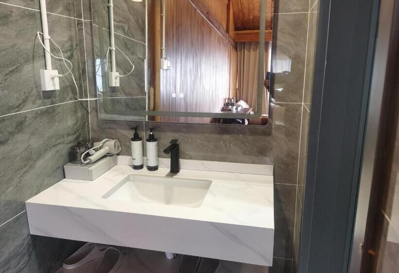 Pension Tibet Guesthouse 虎跳峡卓玛客栈