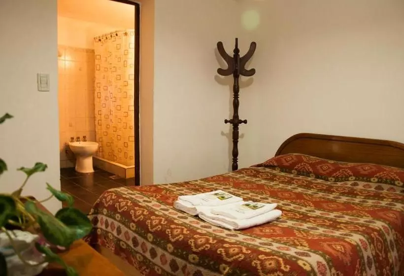 Retkeilymaja Hostería La Pergola