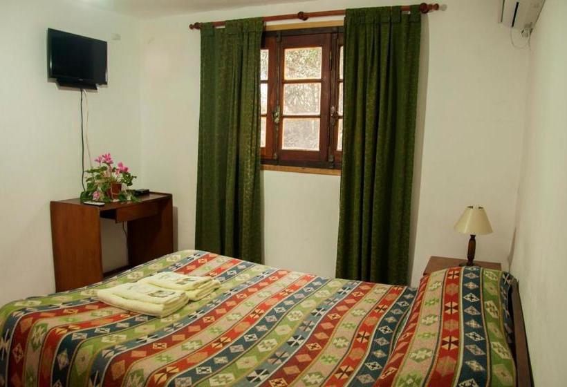 Hostel Hostería La Pergola