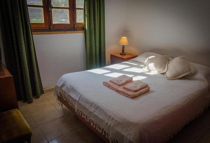 Hostel Hostería La Pergola