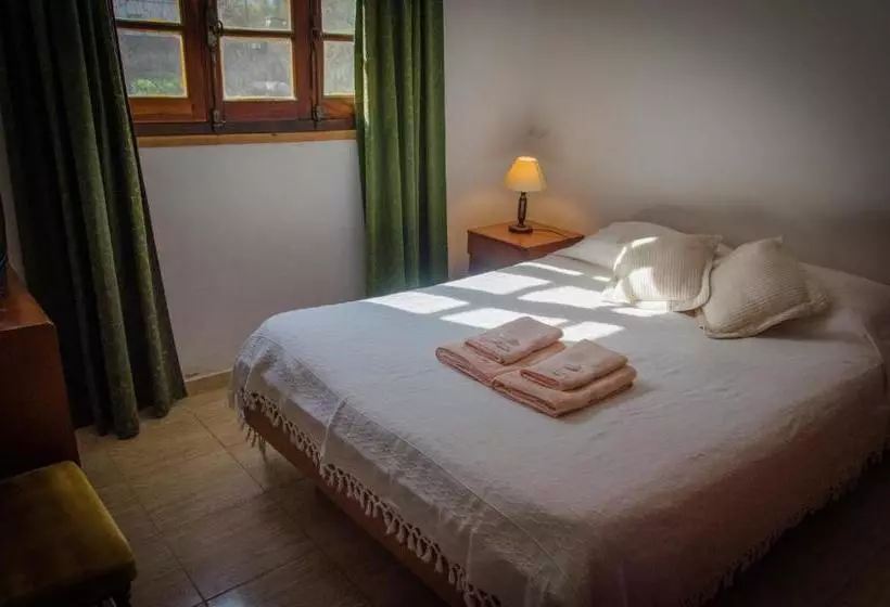 Retkeilymaja Hostería La Pergola