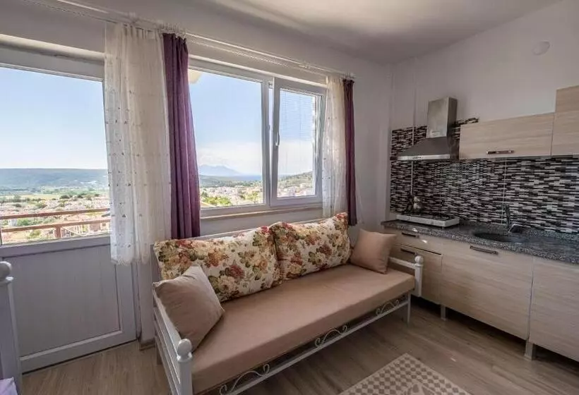 Majatalo Sahika Konukevi