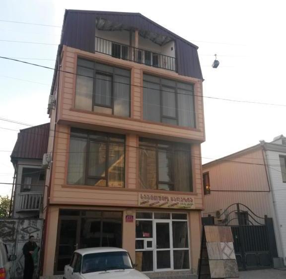 پانسیون George Dom