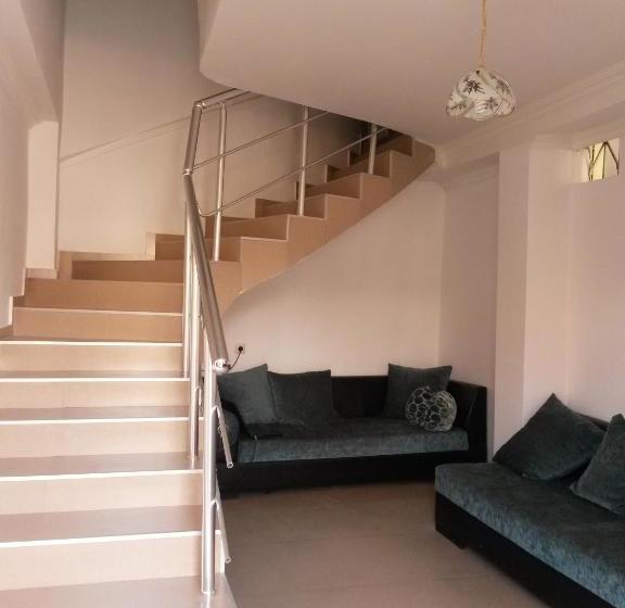 پانسیون George Dom