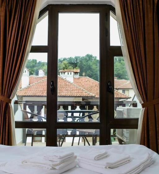 Pensionat бялата къща