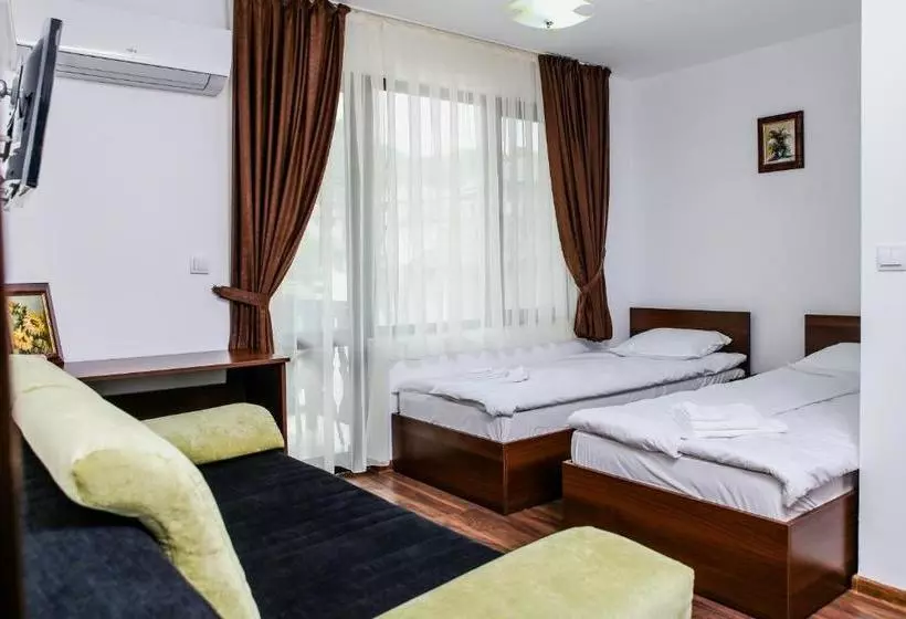 Majatalo бялата къща