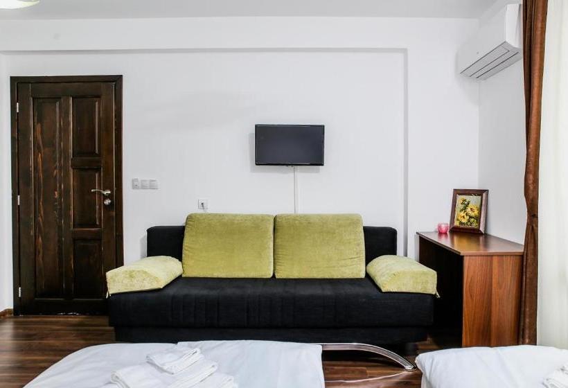 Pensionat бялата къща