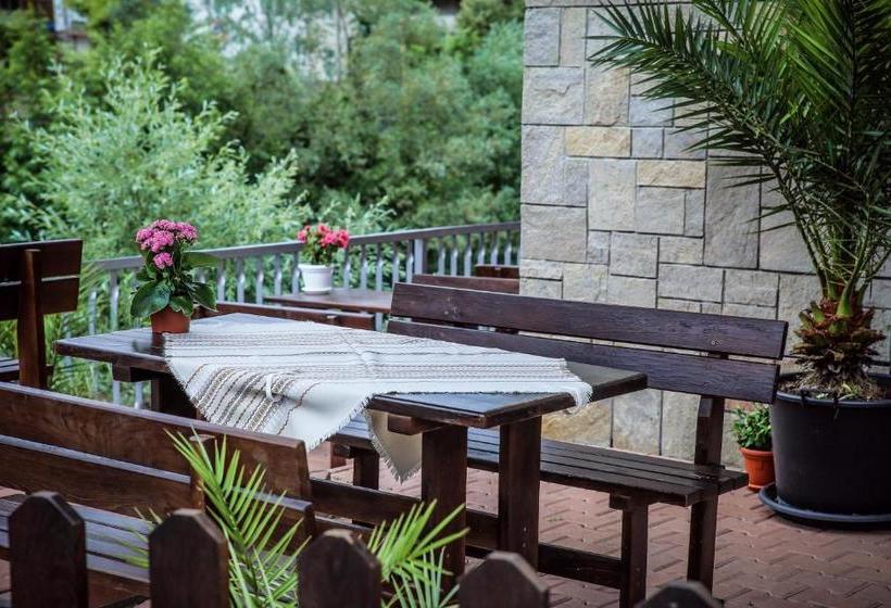 Pensionat бялата къща