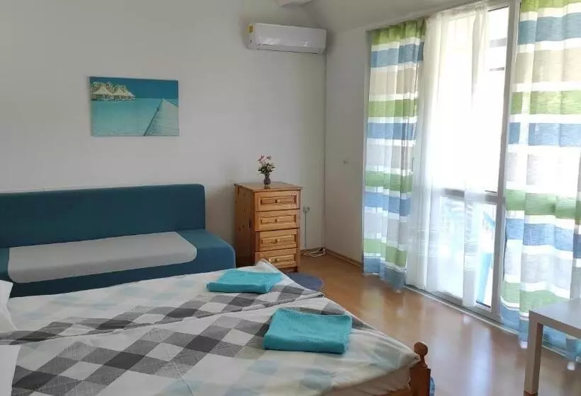 پانسیون Guest House Orfey