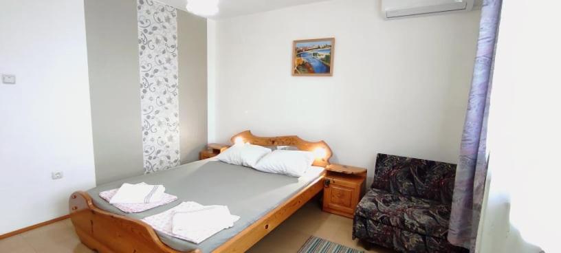 פנסיון Guest House Orfey