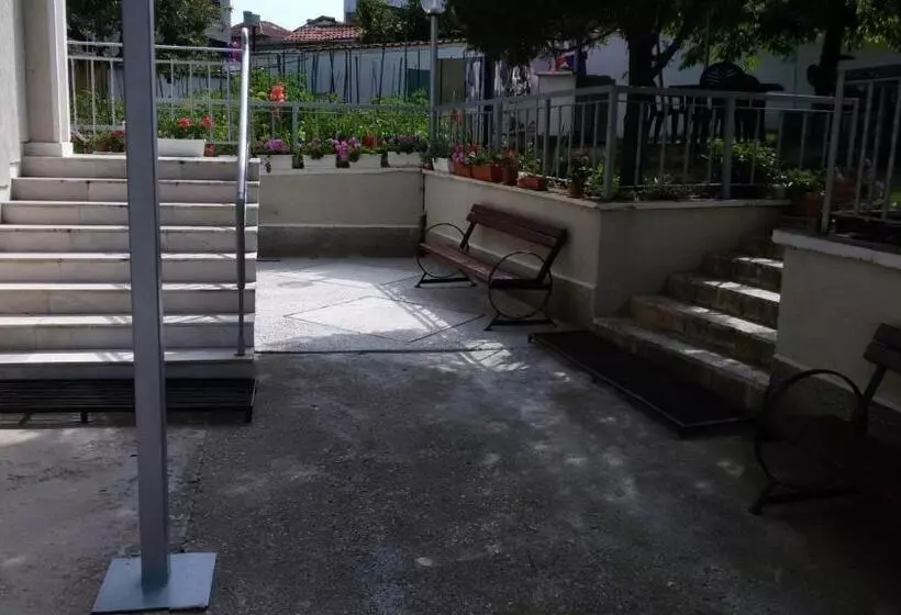 پانسیون Guest House Orfey