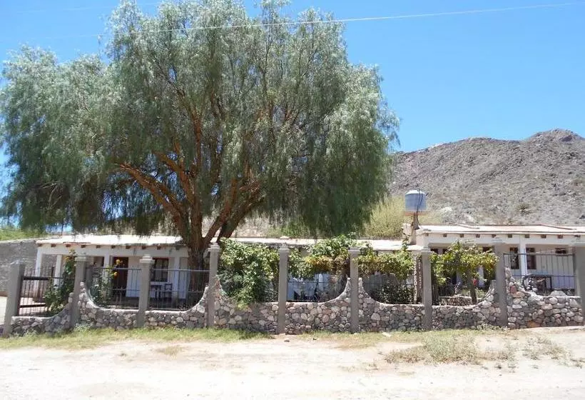 Majatalo Hospedaje Las Tinajas