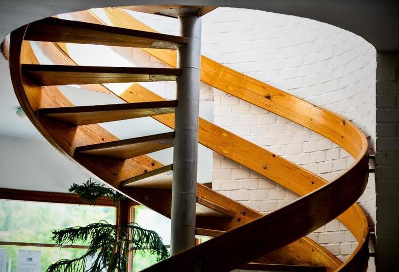 膳宿费 Oliver Inn