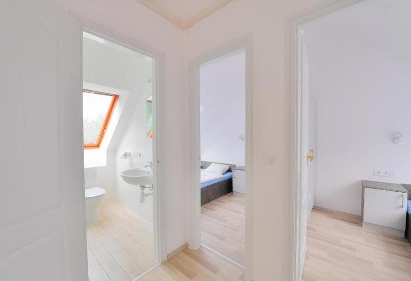 膳宿费 Oliver Inn