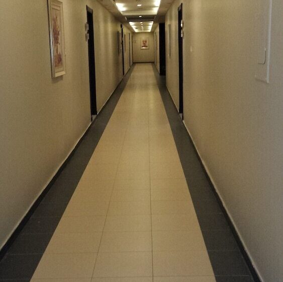 Ashbonh Hotel Suites