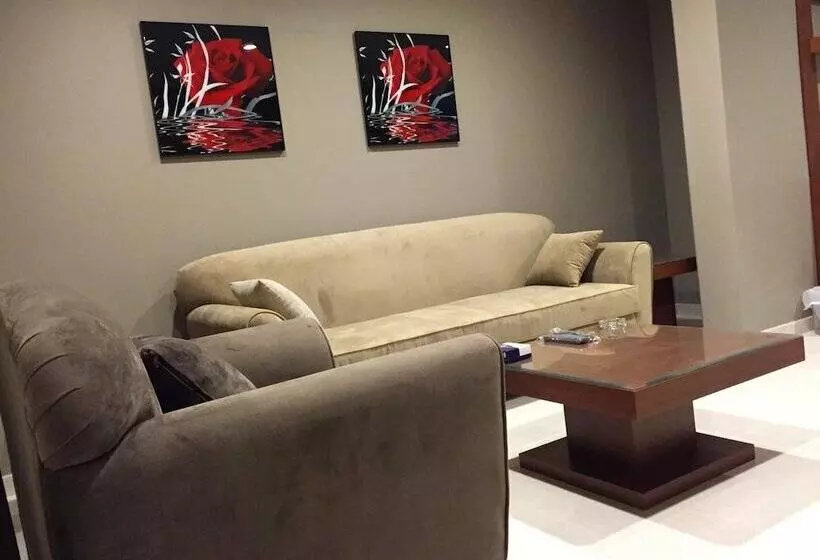 Ashbonh Hotel Suites