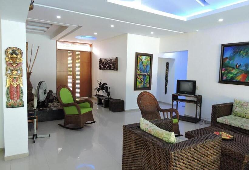 Casa Campestre El Peñon 5 Habitaciones