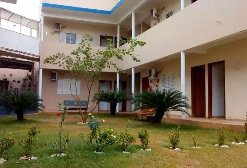 پانسیون Pousada Flor De Lis